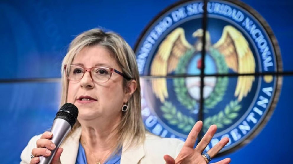 Detuvieron a un ciudadano ruso acusado de liderar una campa�a de desinformaci�n contra el Gobierno.