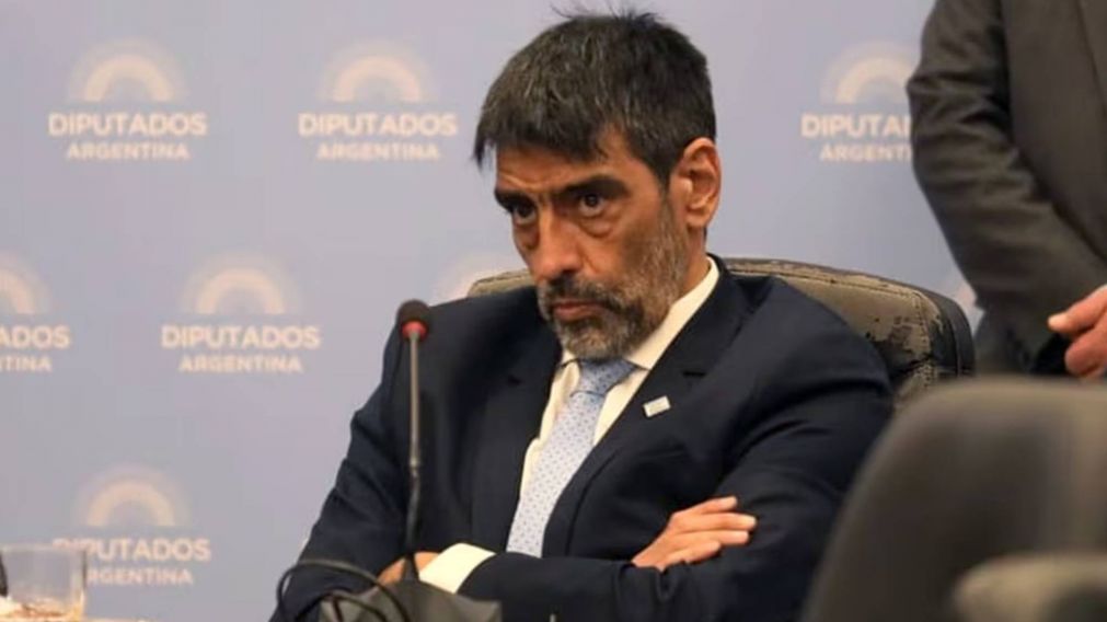 El Ministerio de Seguridad denunciará a Rodolfo Tailhade por supuesto espionaje ilegal.