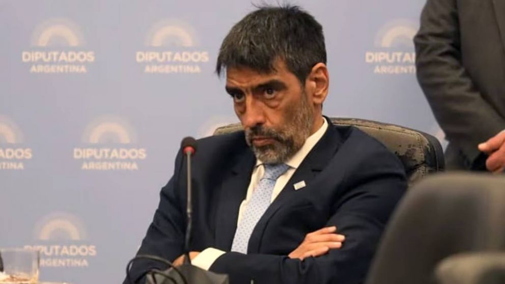 El Ministerio de Seguridad denunciar� a Rodolfo Tailhade por supuesto espionaje ilegal.