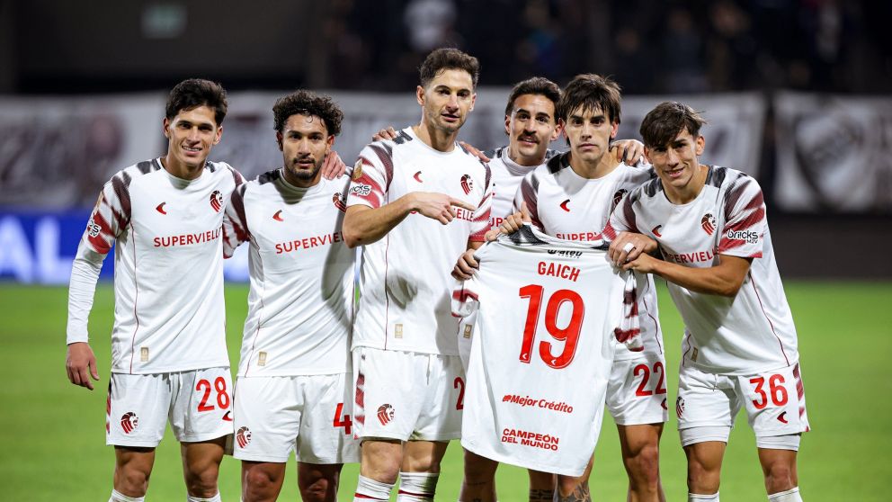 Estudiantes de La Plata se impuso contra Platense y aseguró el primer lugar en la Zona A del Torneo Apertura