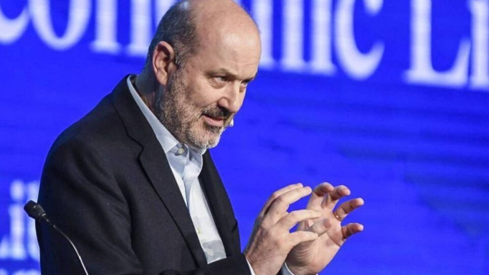 Sturzenegger busca el fin de la restricci�n externa: "Queremos los salarios de Jap�n y Polonia".
