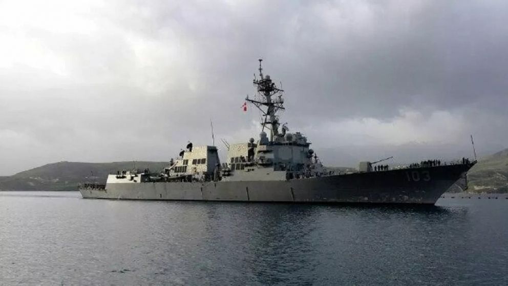 Ir�n asegur� que bombarde� un barco militar de Estados Unidos, pero Washington lo neg� con un desafiante comunicado.