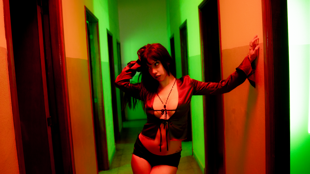 Six Sex vuelve al reggaet�n con "PANTALOM" y acelera la llegada de su primer disco