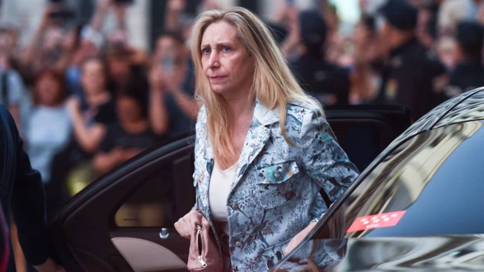 Karina Milei encabeza una reunión clave con diputados de La Libertad Avanza.