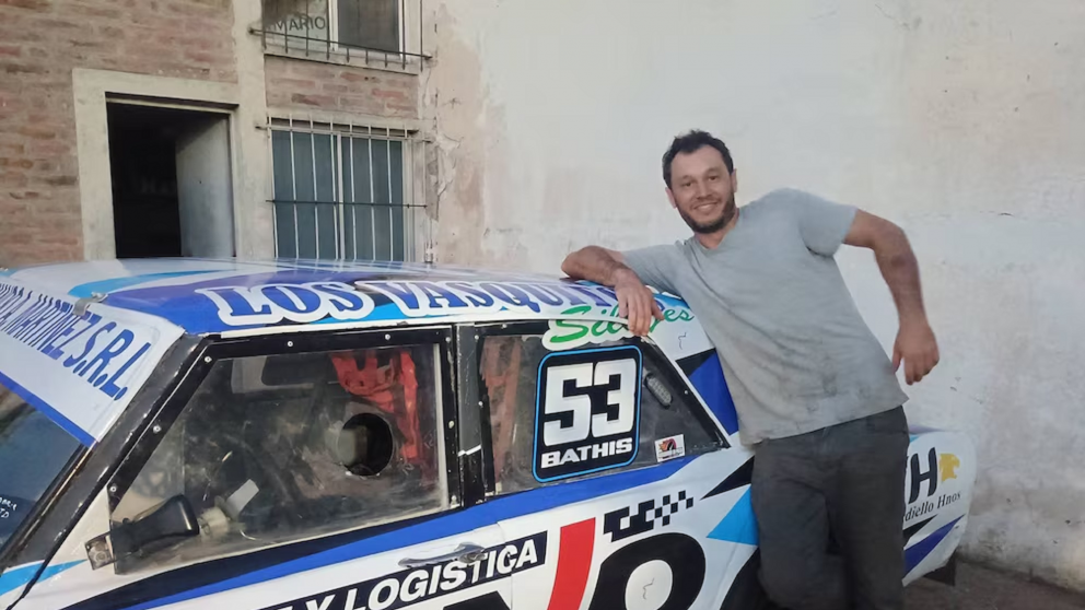 Luciano Ezequiel Bathis, el piloto de automovilismo que falleci� en el choque.