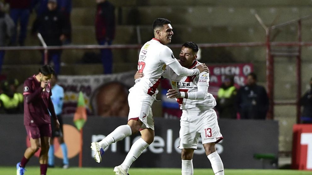 Lan�s le pas� muy mal en la altura y se comi� una dura goleada ante Always Ready por la Copa Libertadores