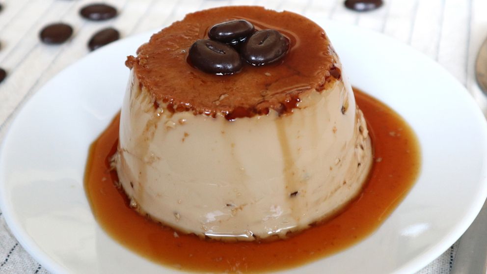 Receta innovadora de flan de caf� casero.