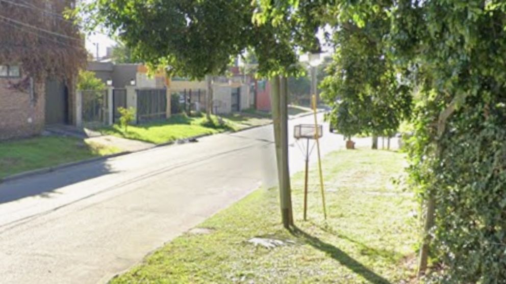 Dram�tico: pibe de 15 a�os asesin� de una cuchillada a su hermano de 16 en una pelea familiar.