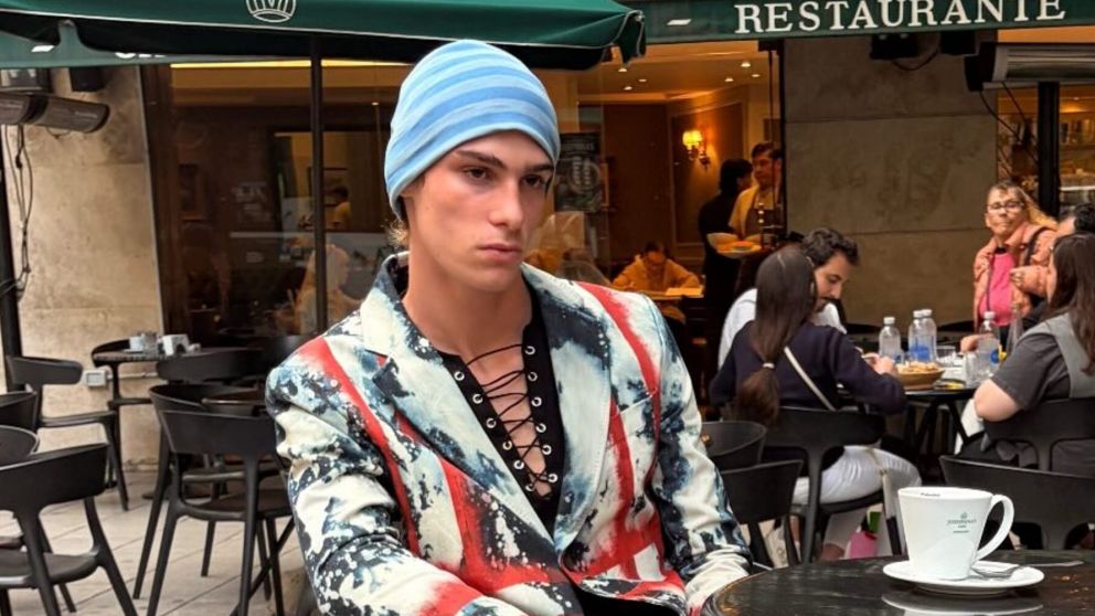Silvestre Valenzuela, el hijo de Juana Viale, brill� en su primera sesi�n como modelo: el incre�ble parecido a su padre Gonzalo