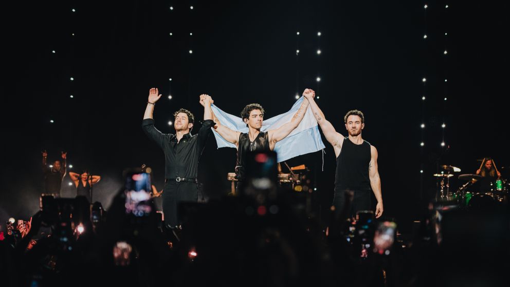 Jonas Brothers cerró su paso por Argentina con una noche cargada de nostalgia, hits y emoción