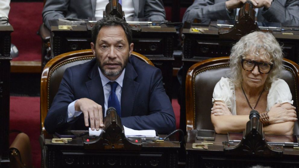 Maxi Ferraro y M�nica Frade, los dos diputados que har�n rancho aparte.