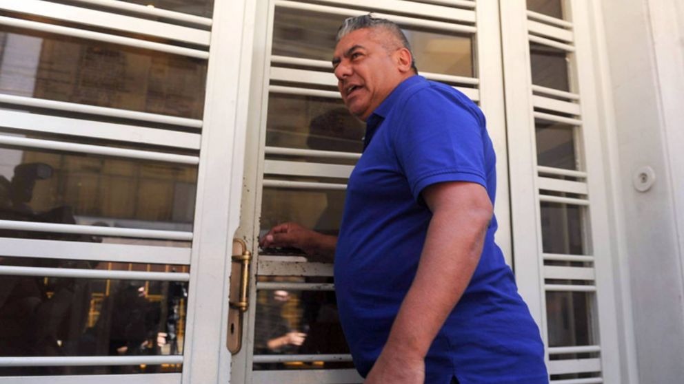 Veedores del Gobierno no pudieron ingresar a la AFA y la intervención quedó frenada.