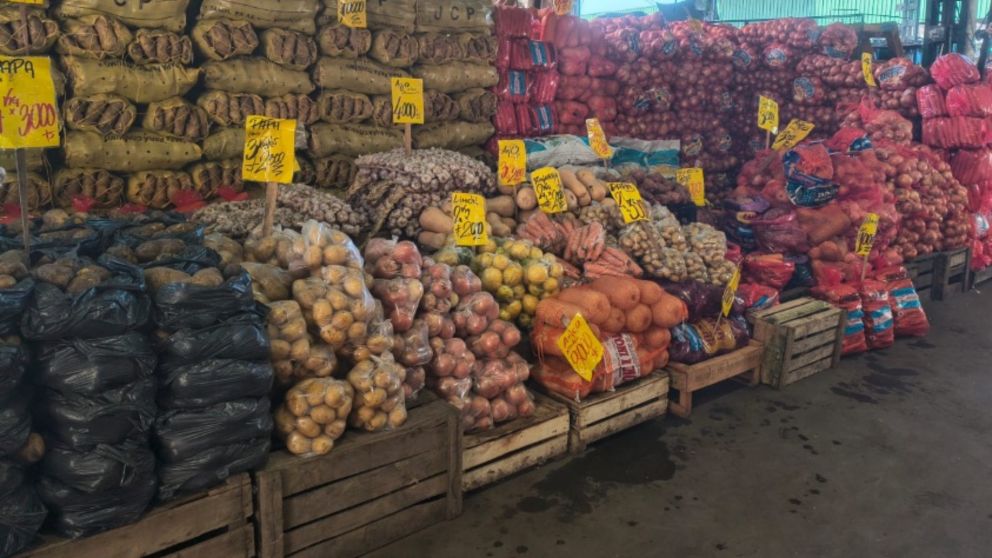 Alertan sobre una ca�da de ventas de hasta un 50% en verduler�as.