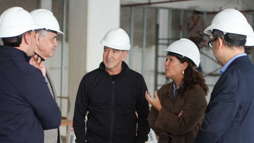 Jorge Macri y Julio Bocca recorrieron el avance de las obras que buscan potenciar la formaci�n de artistas del Teatro Col�n