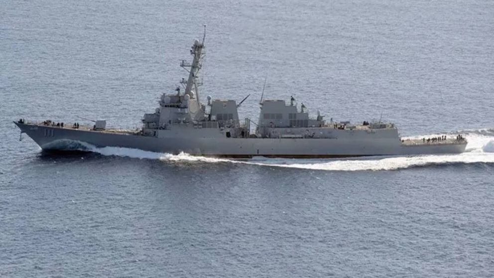Estados Unidos inmoviliza buques iran�es en el Golfo de Om�n