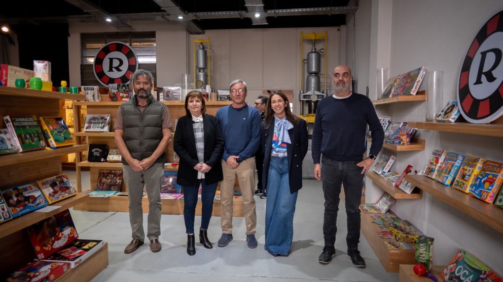 Tras sus críticas a Adorni, Patricia Bullrich recorrió CABA junto a dirigentes de LLA: "Queremos que la Ciudad avance a la velocidad de la Nación"