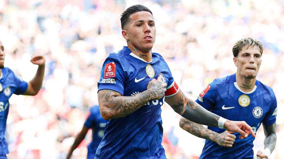 Unan vez más. Enzo Fernández salió al rescate del Chelsea.