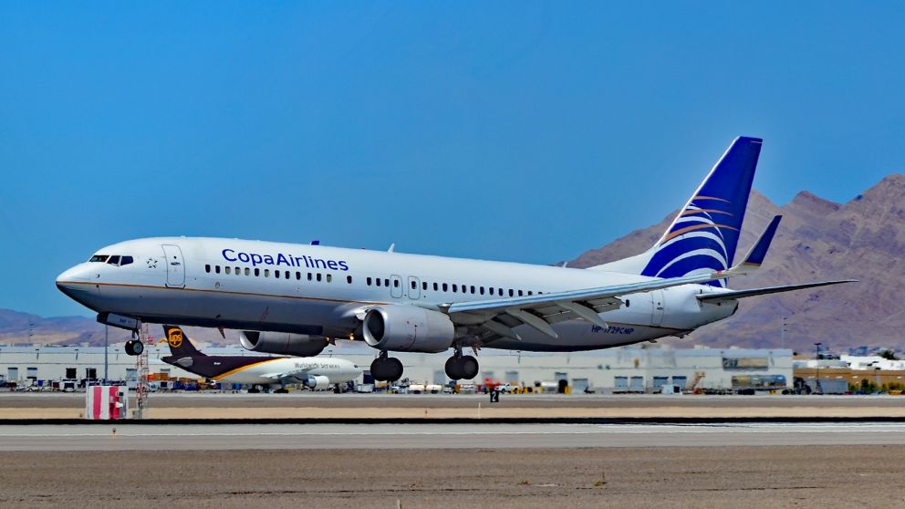 La tripulaci�n de Copa Airlines denunci� el acto de exhibicionismo. 
