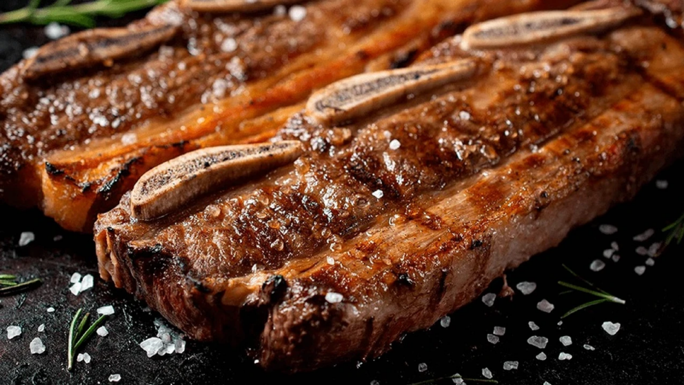 Asado resuelto: El corte de carne bien tierno y sabroso para tirar a la parrilla por $9900