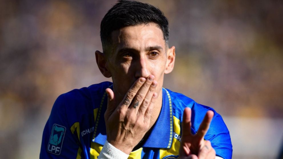 El atacante fue autor de un golazo en la victoria del Canalla.