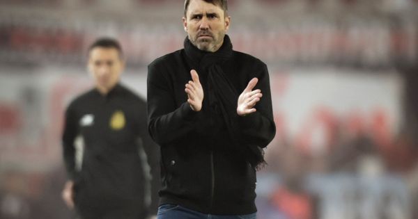 El nuevo ruego de Coudet a los hinchas de River para el partido de ...