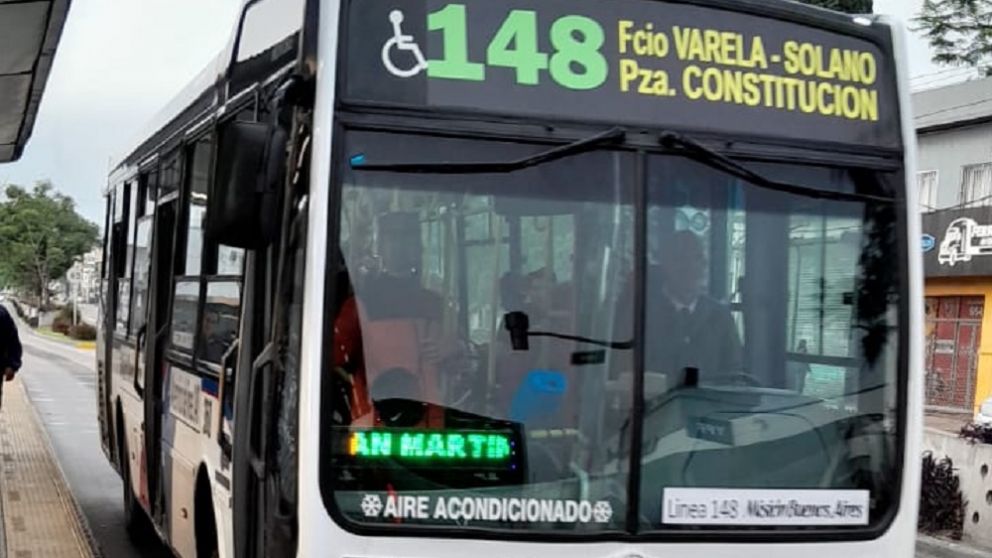 Sigue el conflicto en la l�nea 148: se paraliz� otra vez el servicio