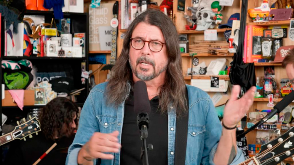 Después del impacto de Milo J, Foo Fighters presentó su esperado Tiny Desk Concert