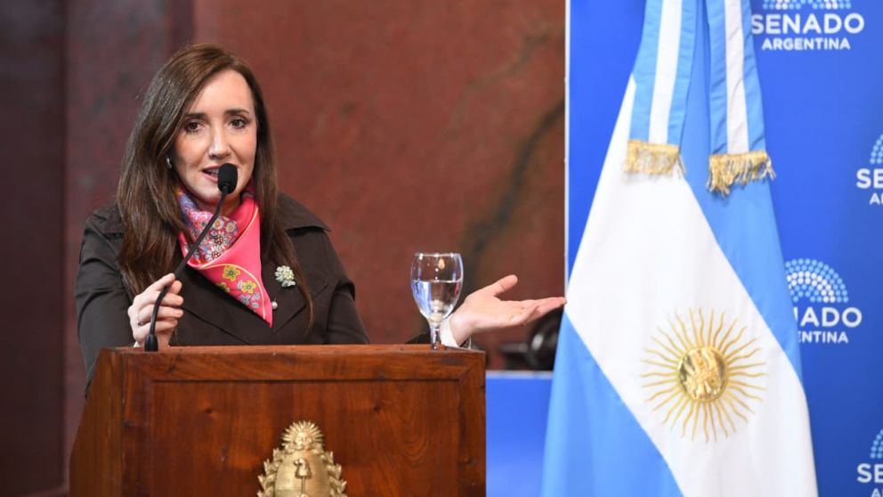 Recorridos gratuitos por el Palacio Legislativo: salones históricos, restauración y homenaje a Lola Mora