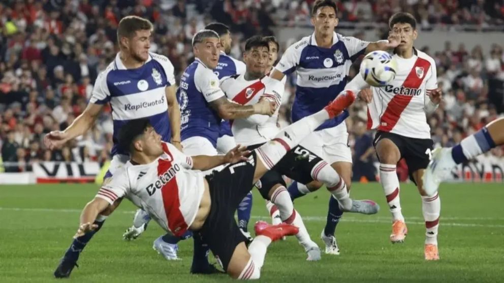 Si bien el historial marca una amplia dominancia del Millonario, los duelos a eliminación en directa favorecen al Lobo.