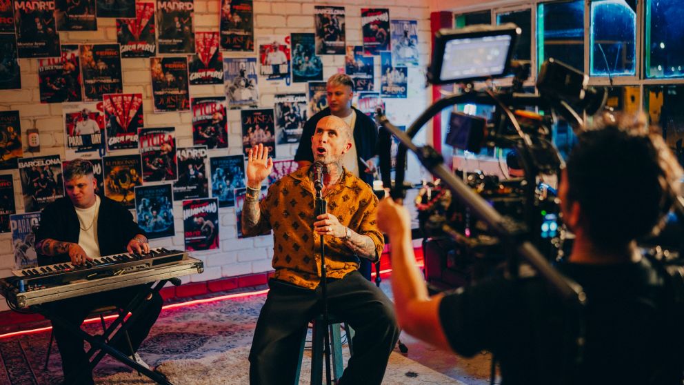 Ke Personajes inicia una nueva era con Corazón Ausente, su primer álbum de estudio