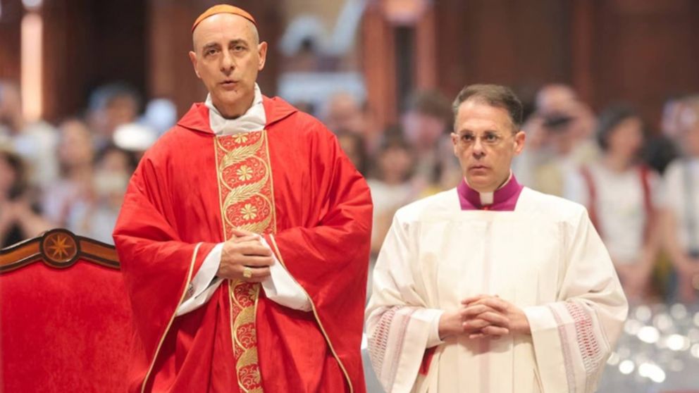 El Vaticano advierte con la excomuni�n a un grupo tradicionalista.