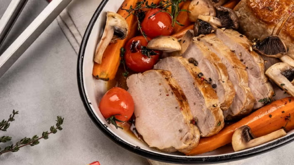 Carré de cerdo al horno: la receta económica y nutritiva para cenar en un ratito