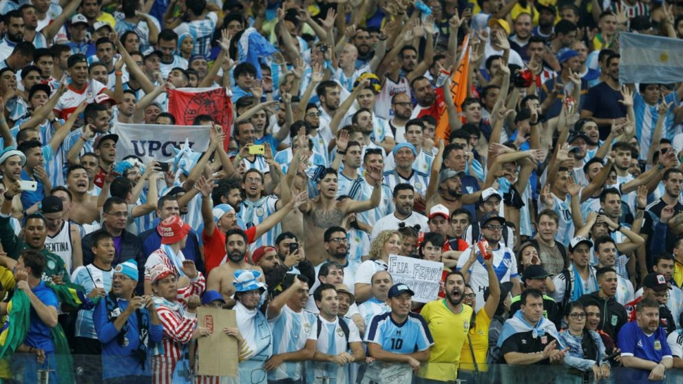 El Gobierno anunció el envío a Estados Unidos datos de hinchas con derecho de admisión (Imagen ilustrativa).