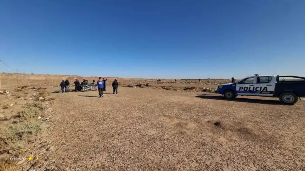 La Polic�a de Neuqu�n contin�a con los rastrillajes en el basural donde desapareci� el hombre. 