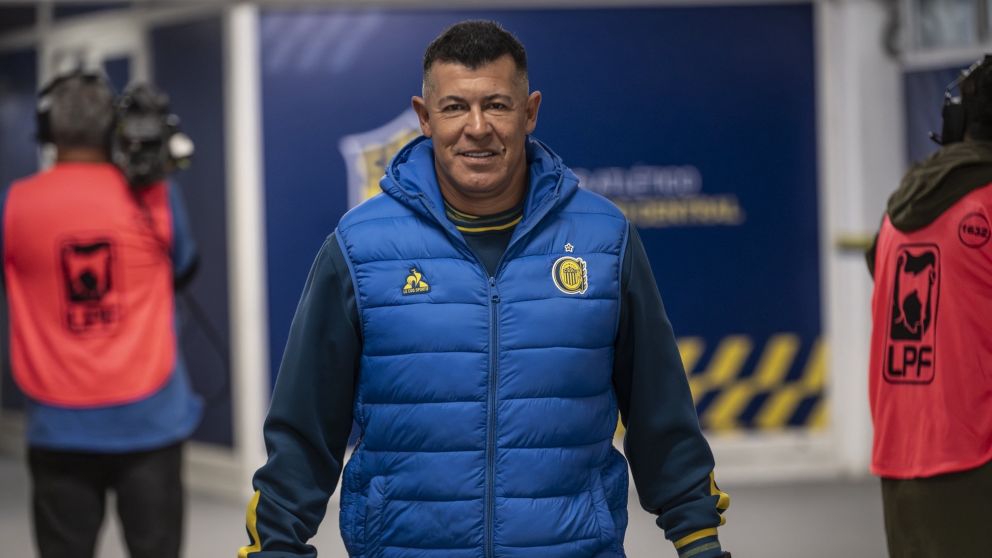 ¿Cambia de esquema?: el once de Rosario Central que Jorge Almirón piensa para visitar a River y llegar a la final del Torneo Apertura