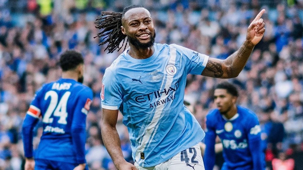 El ghan�s Antoine Semenyo anot� el �nico gol de la final. 