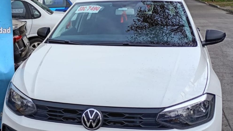 Este es el coche que fue incautado en el operativo.