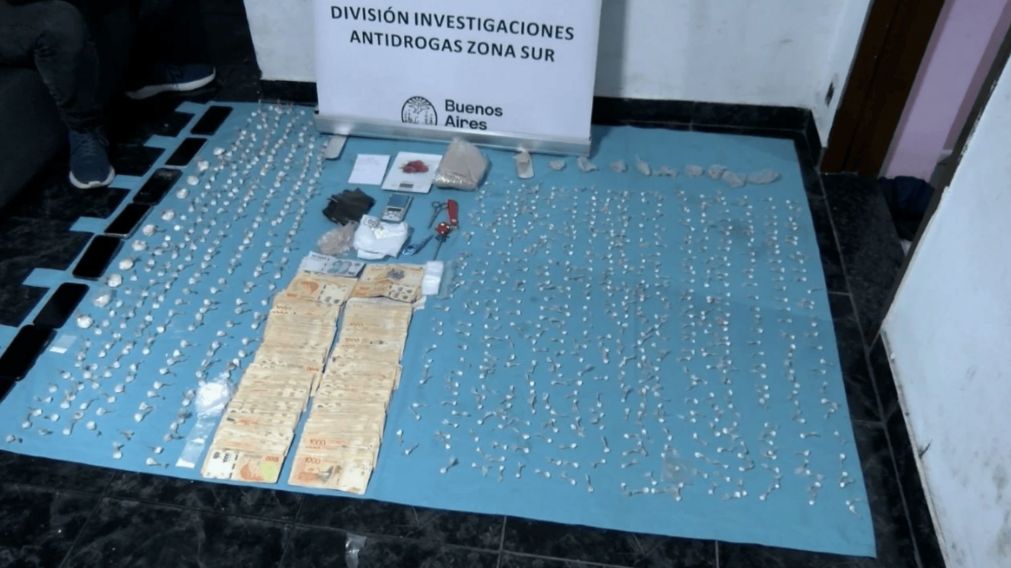Los elementos incautados por las autoridades policiales.