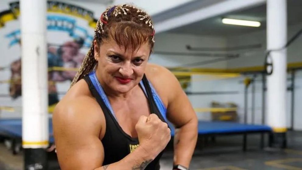 Alejandra "Locomotora" Oliveras contin�a en terapia intensiva luego de sufrir un ACV isqu�mico.