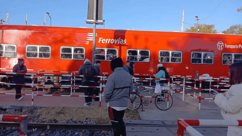 Una mujer murió arrollada por el tren Belgrano Norte en Los Polvorines (Gentileza: Diario Resumen).