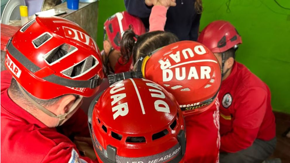 Así rescataron a una beba en Córdoba.