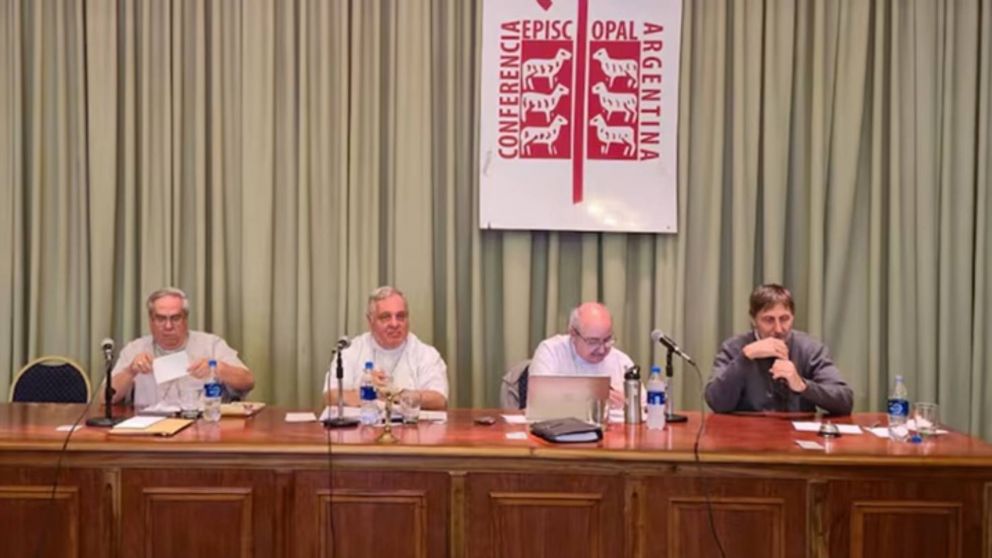La Iglesia alertó sobre el avance de la pobreza en la clase media y reclamó compromiso.