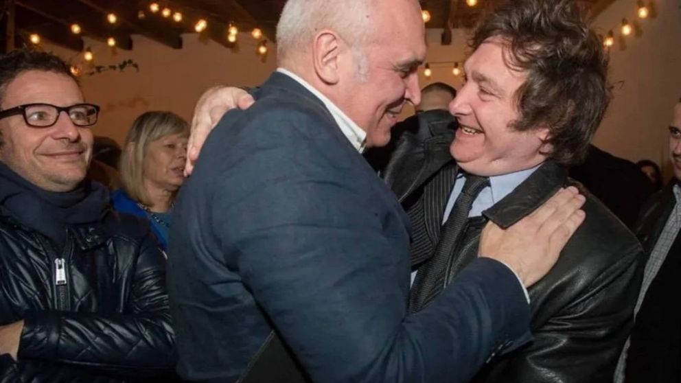 "Periodistas de mier...": Javier Milei defendió a José Luis Espert y lanzó duras críticas a la prensa.