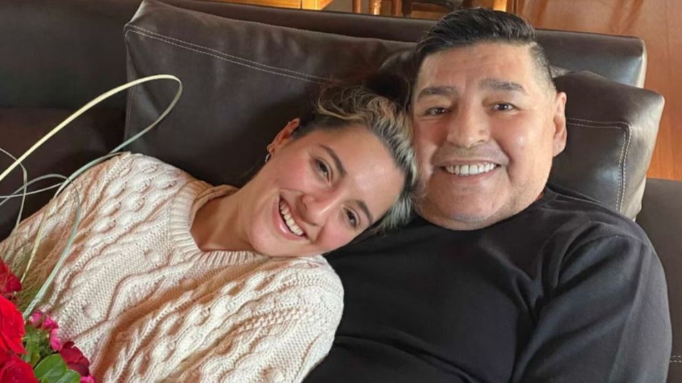 Jana Maradona y Diego Maradona.