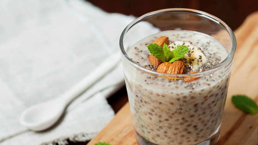 Receta para hacer batido de ch�a y fruta, rico en prote�nas e ideal para sumar a los entrenamientos.