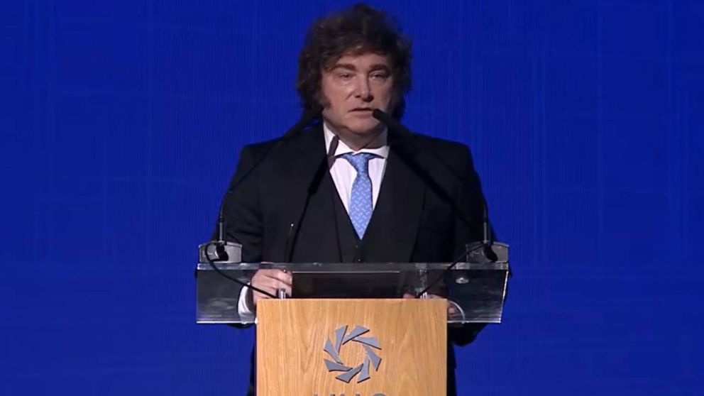 Javier Milei defendió el rumbo de su gestión y ratificó la continuidad del ajuste monetario.