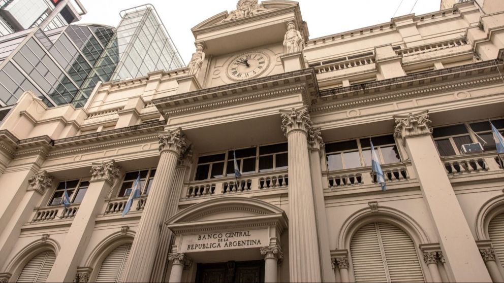 La autoridad monetaria presentó el Informe de Política Monetaria y la rendición de los Estados Contables correspondientes al ejercicio fiscal 2025.