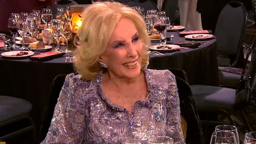 Mirtha Legrand emocionó a todos en los Premios Martín Fierro de TV Abierta: "Voy a ser centenaria y voy a seguir viniendo"