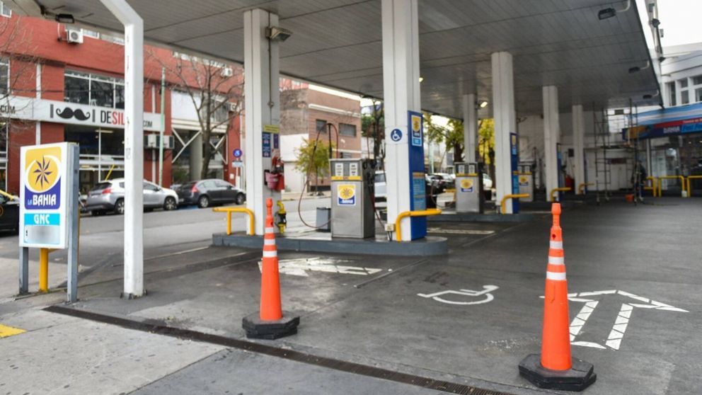 Ante las bajas temperaturas, restringen el suministro de gas a industrias y estaciones de GNC.