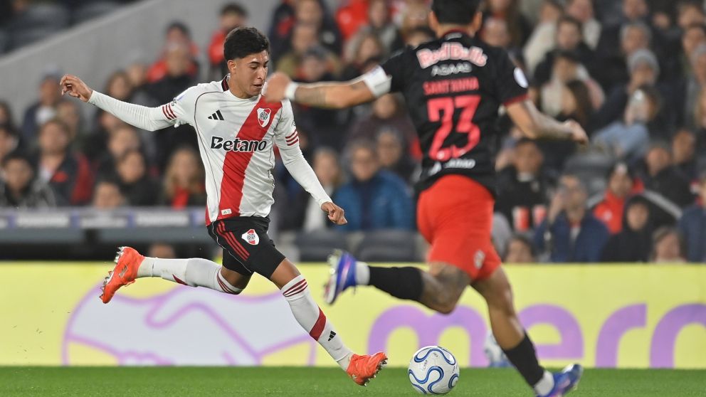 River jugó un partido flojísimo, pero rescató el empate sobre el final ante Bragantino por la Copa Sudamericana